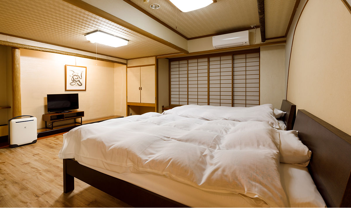 Deluxe room B with Twin Beds